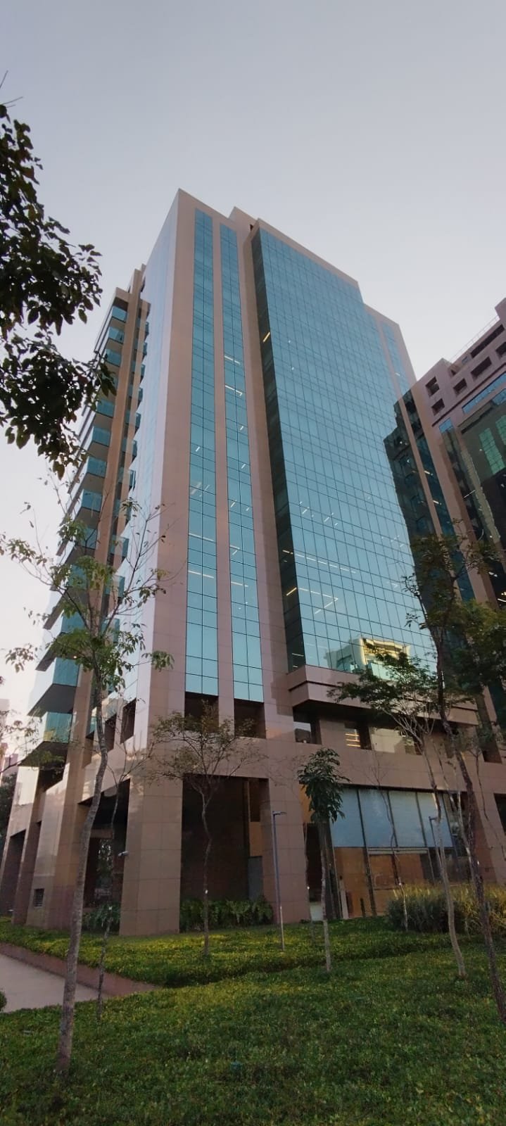 d2d1f930-b8ef-4175-8816-68da07c36514